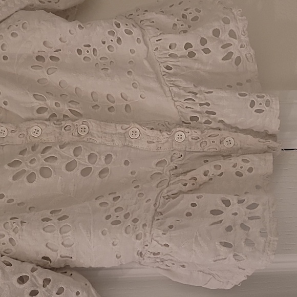 Eyelet Top - Picture 2 of 6